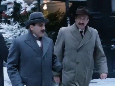 Hercule Poirot's Christmas Summary