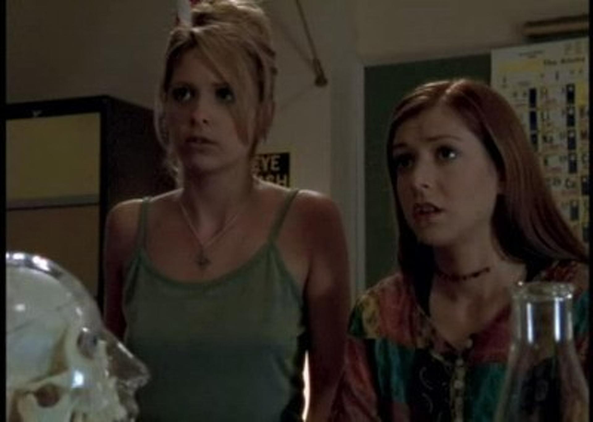 Buffy the Vampire Slayer (S02E02): Some Assembly Required Summary ...