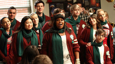 A Very Glee Christmas Summary