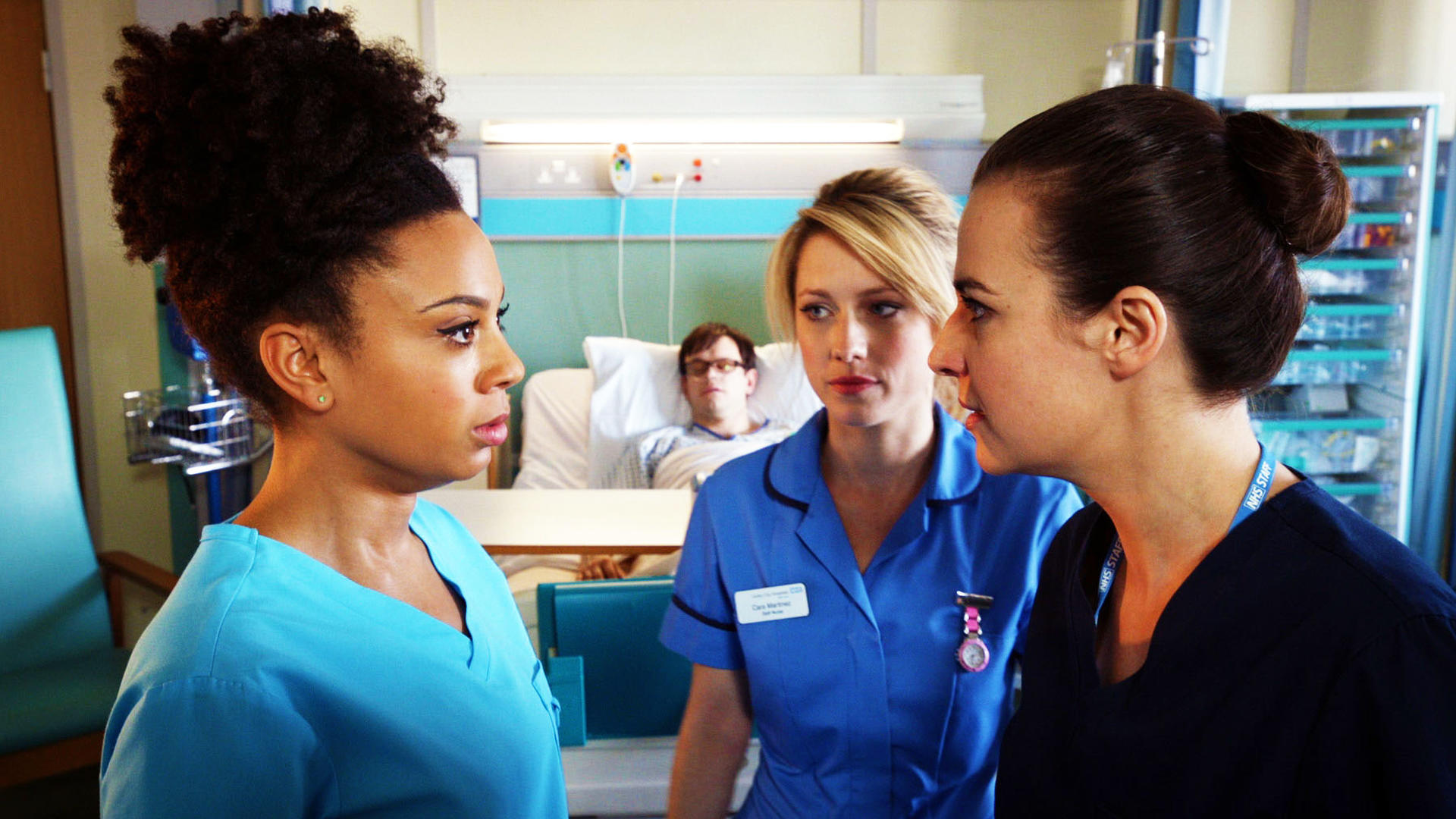 Holby City (S18E34): The Sky is Falling Summary - Season 18 Episode 34 ...