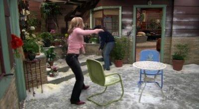 Joey and the Snowball Fight Summary