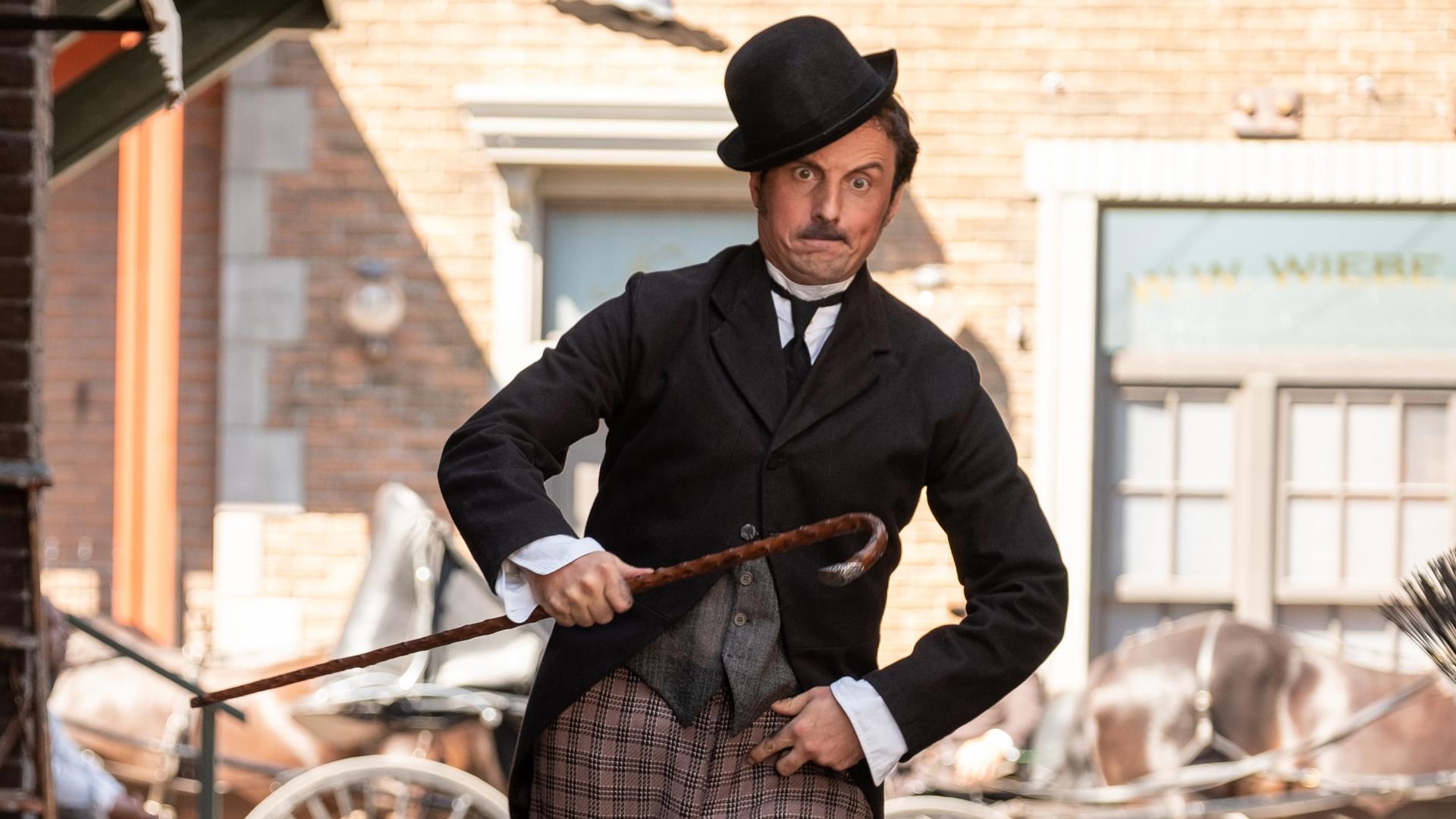 Murdoch Mysteries (S14E01): Murdoch and the Tramp Summary - Season 14 ...