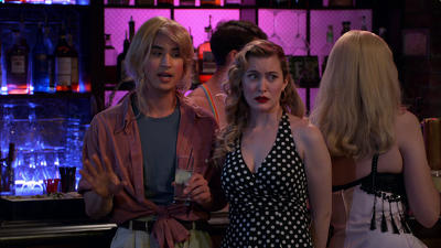 Check this, Mama! It's a Laura Dern party! Summary