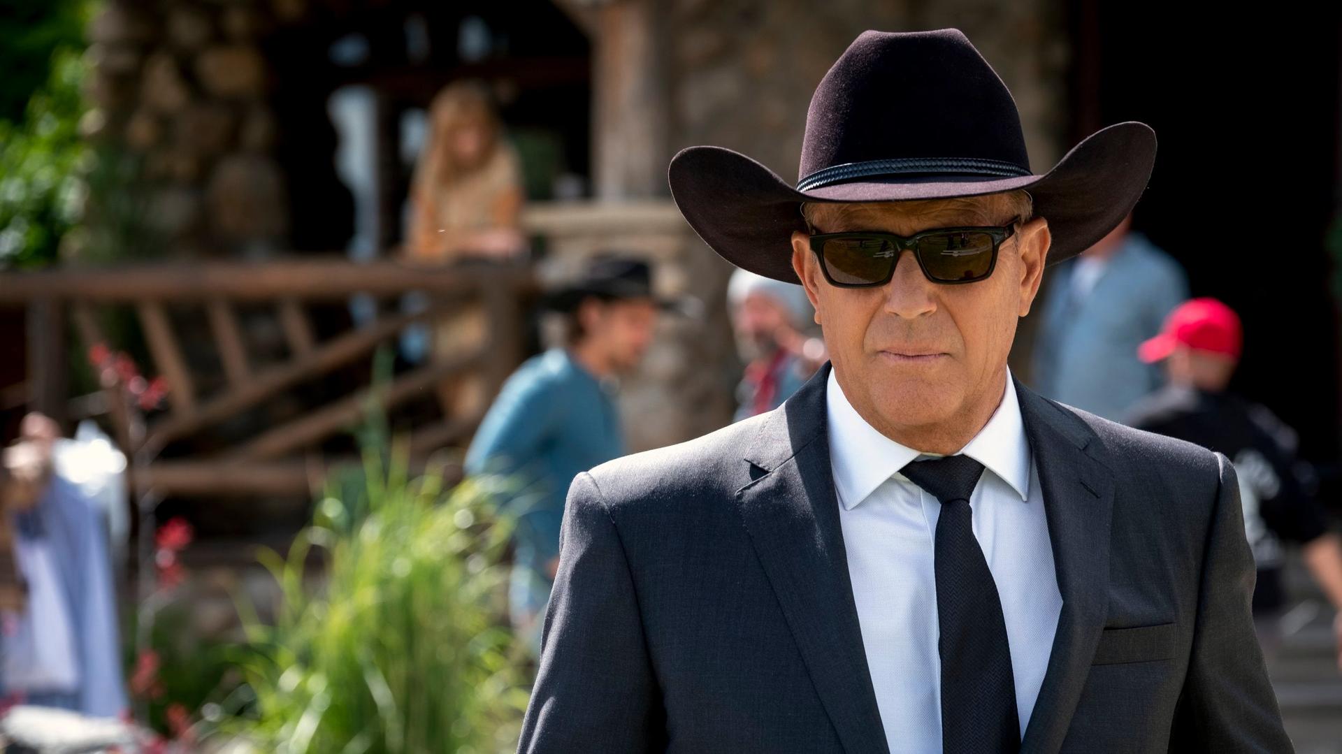 Yellowstone (S03E01): You're The Indian Now Summary - Season 3 Episode ...